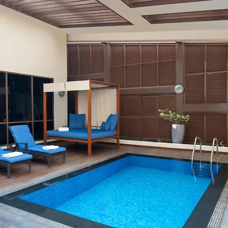The Westin Doha Hotel & Spa Exterior photo