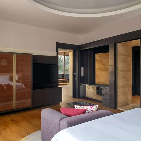 The Westin Doha Hotel & Spa Exterior photo