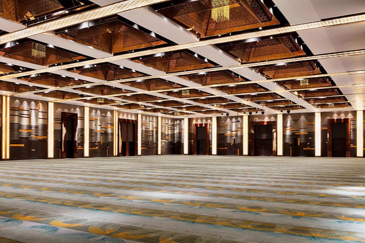 Hotel The Westin & 5*