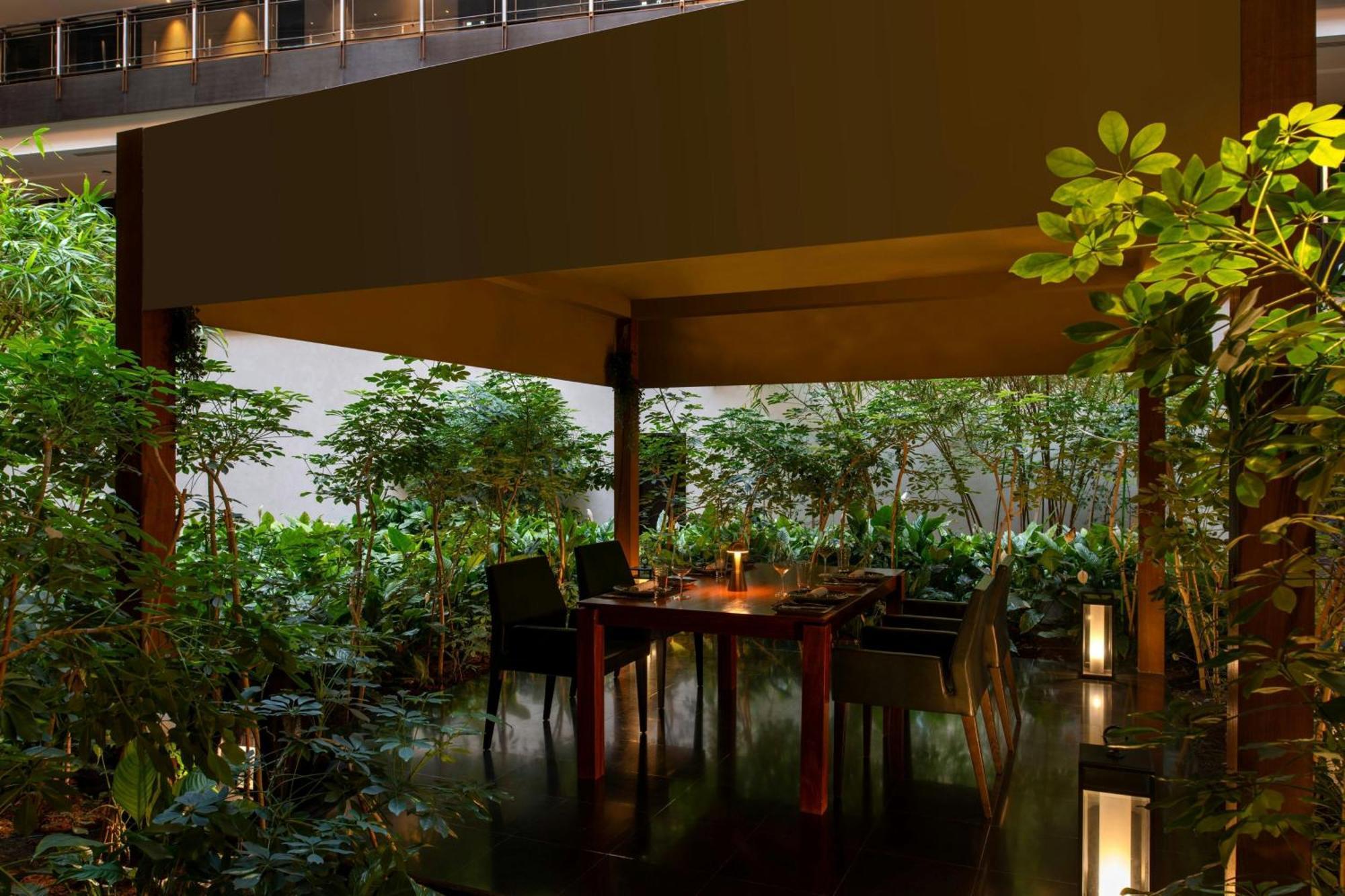 Hotel The Westin &