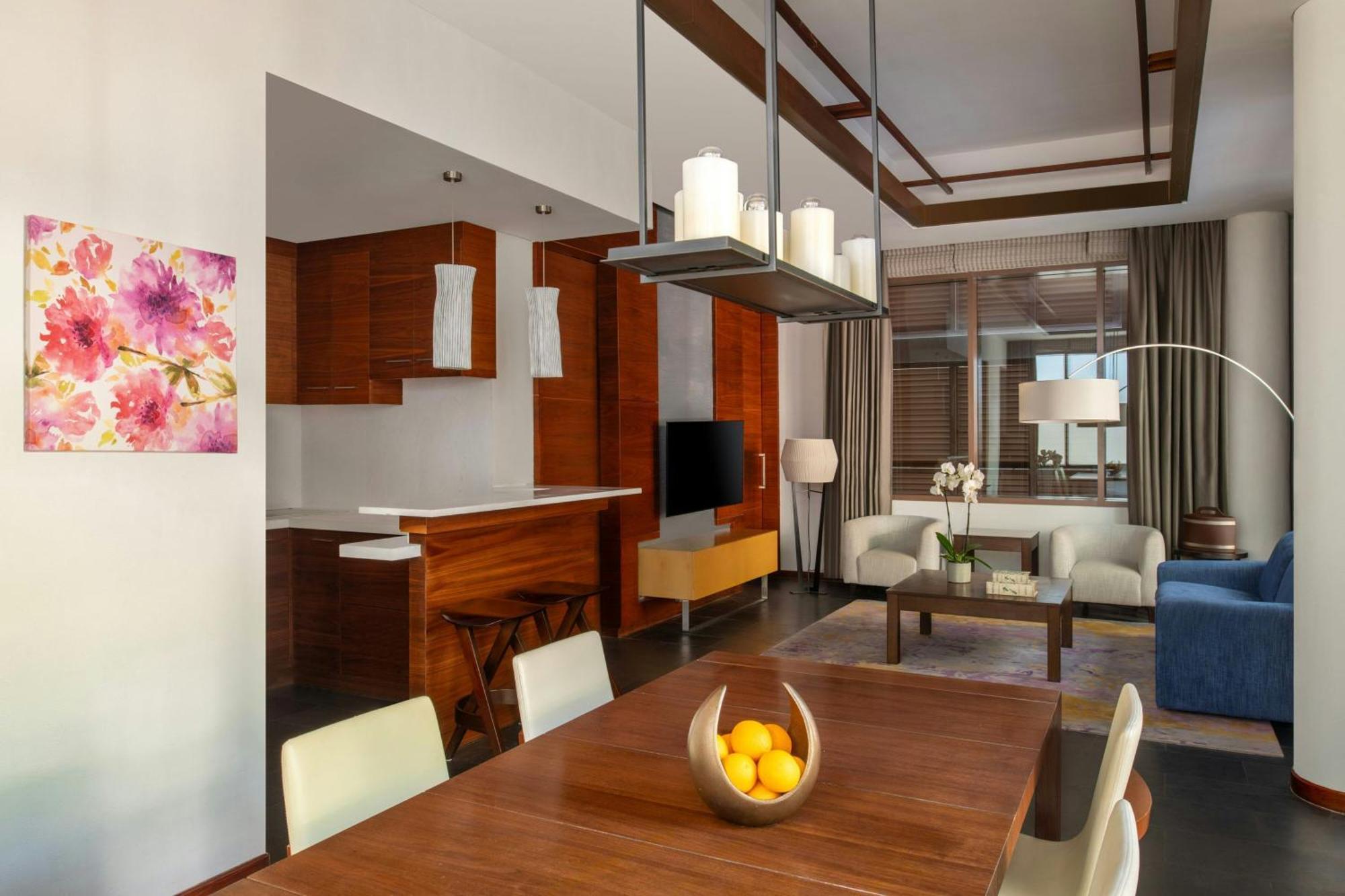 The Westin & 5*