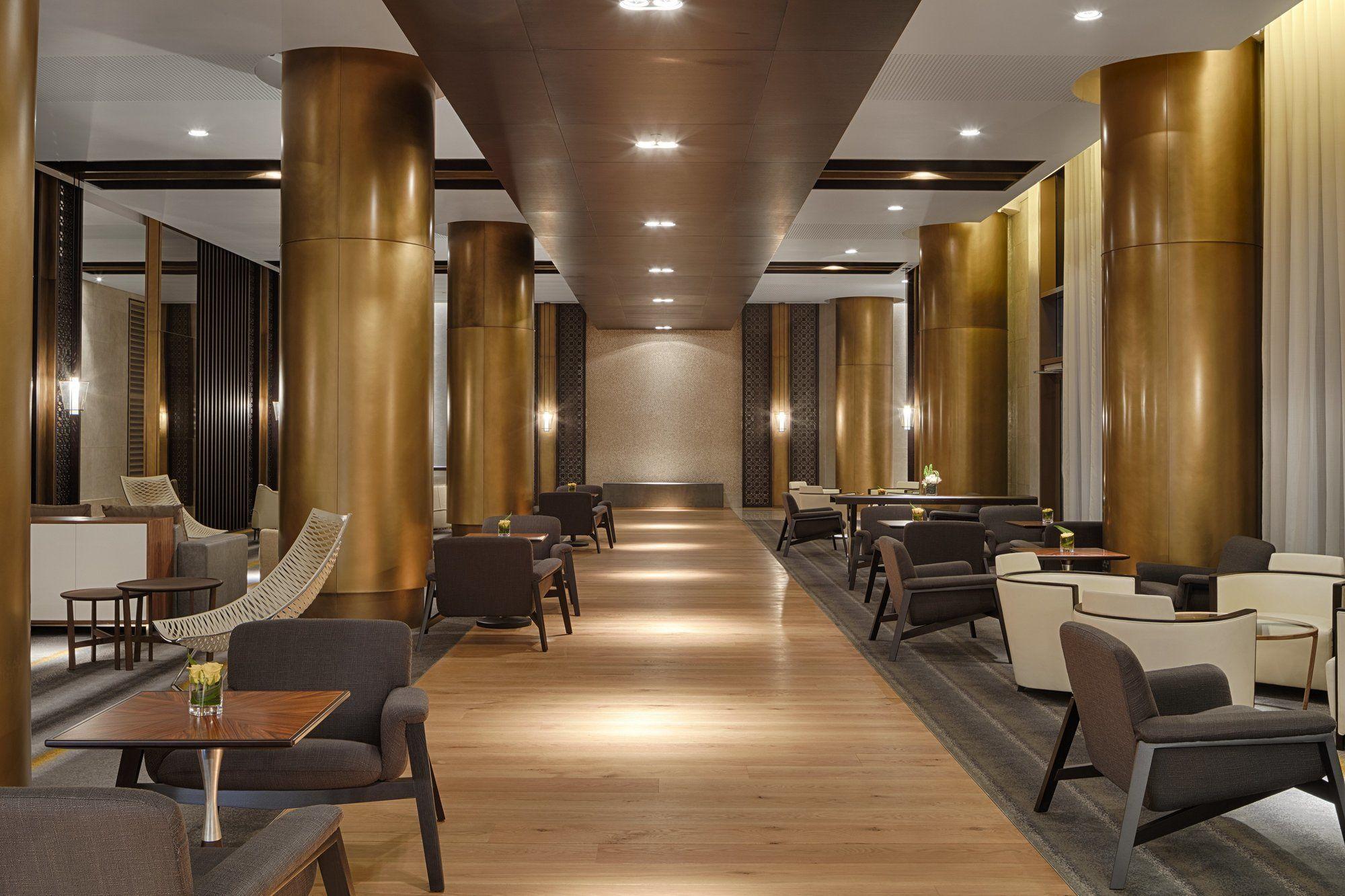 The Westin & 5*